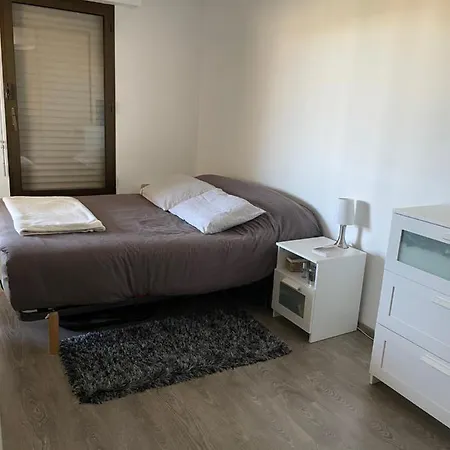 T2 Avec Grande Terrasse Apartment
